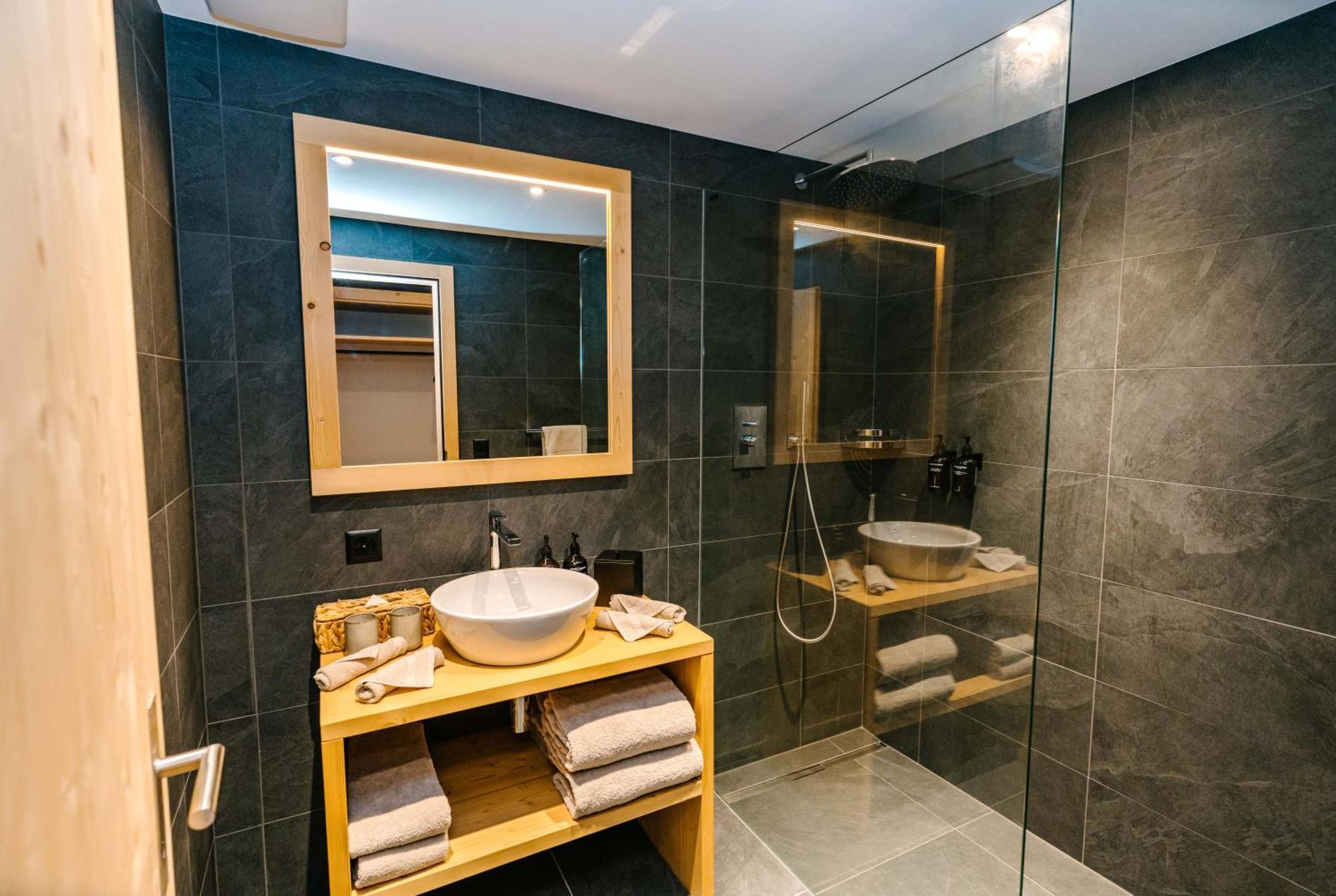 Seven Alpina Boutique Hotel Klosters Exterior foto